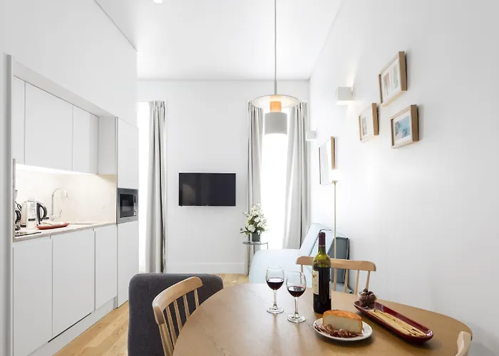 Serviced - Benformoso * Лісабон