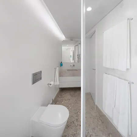 Serviced - Benformoso Apartment *